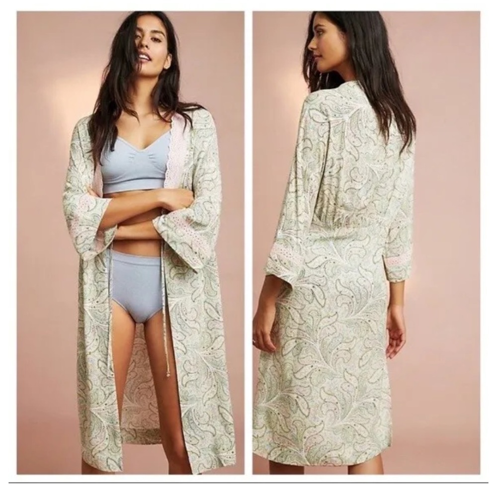 Floreat Paisley Robe NWT Size Small by Anthropologie